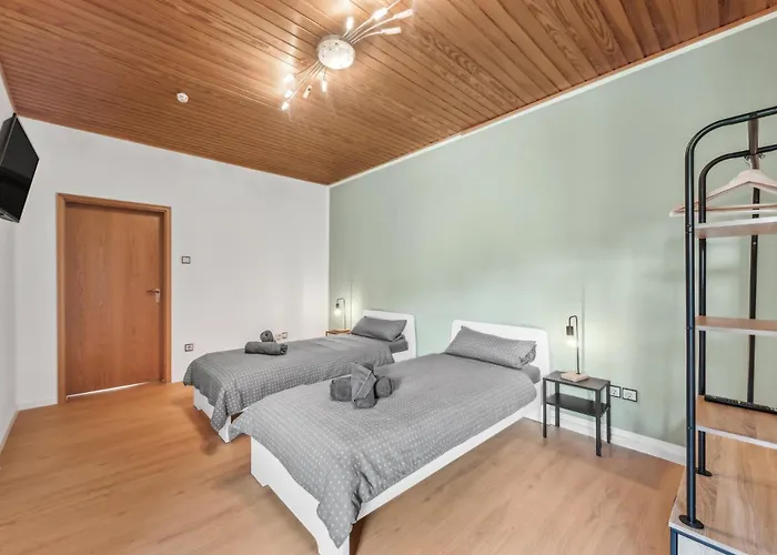 Amalfi A06 - Fuer 6 Pp - 3 Zi - 6 Betten - Terrasse Inkl Smart Tv Kaiserslautern